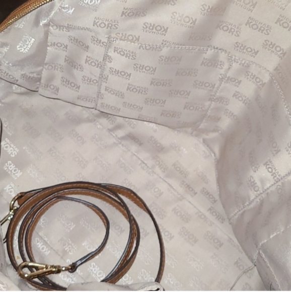 MICHAEL KORS ACORN SAFFIANO LEATHER SATCHEL BAG W/ CROSSBODY STRAPS EUC - Picture 14 of 15